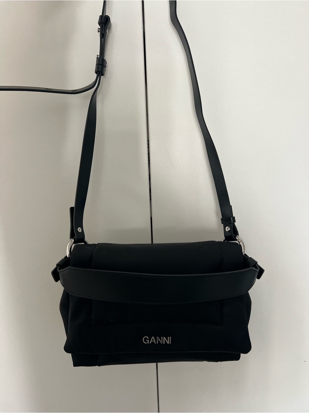 GANNI Pillow Small Flap Padded Crossbody Shoulder Bag - Picture 3 of 3